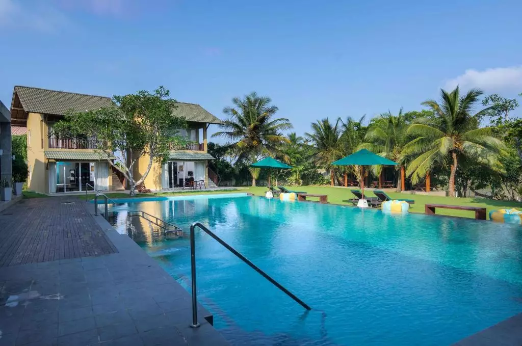 South Lake Resort Koggala